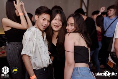 Begin x Juicy NYE 2020 x คอนเสิร์ต Meyou ที่ Begin Bar — photo 119