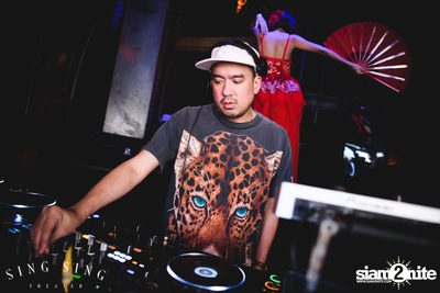 Ladies Night ที่ ซิง ซิง เธียเตอร์ — photo 34