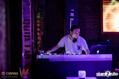 Monik x Wan Yai at Wine Bridge — photo 26