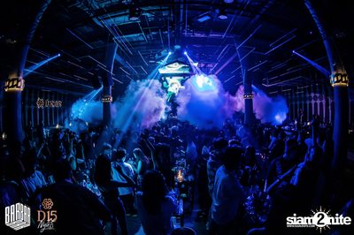 Friday Night at BARBARBAR — photo 53