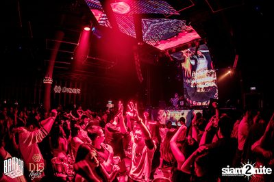 Friday Night at BARBARBAR — photo 75