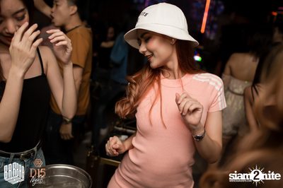 Friday Night at BARBARBAR — photo 103