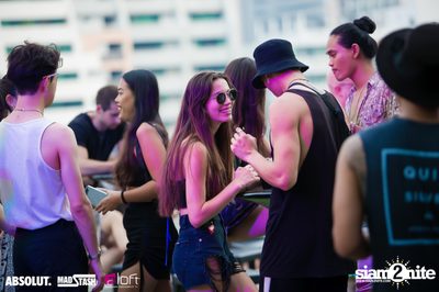 Splash Pool Party ที่ Aloft Bangkok สุขุมวิท 11 — photo 48