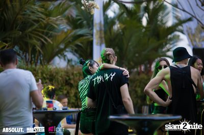 Splash Pool Party ที่ Aloft Bangkok สุขุมวิท 11 — photo 64