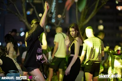 Splash Pool Party ที่ Aloft Bangkok สุขุมวิท 11 — photo 102