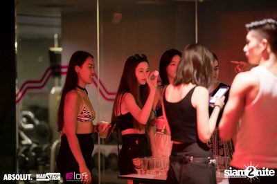 Splash Pool Party ที่ Aloft Bangkok สุขุมวิท 11 — photo 104