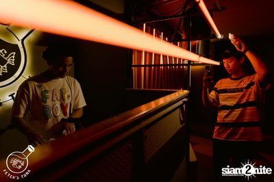 RAVE & GLOW x Mr.Bang Presents YOUNG DEK PARTY ที่ เฟตช์แทงค์ บายด็อกเตอร์เฟตช์ — photo 39
