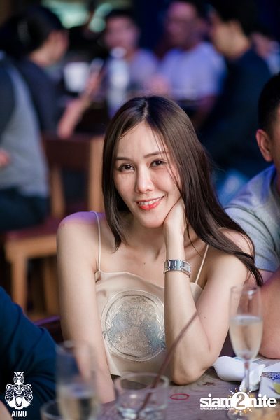 Saturday Night at Ainu Bar — photo 28