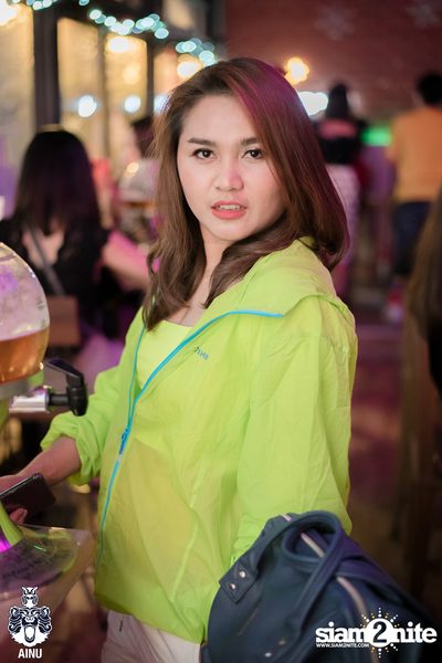 Saturday Night at Ainu Bar — photo 37