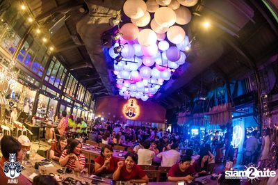 Saturday Night at Ainu Bar — photo 50