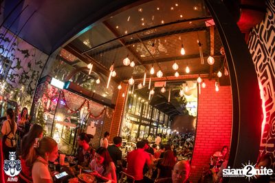 Saturday Night at Ainu Bar — photo 52