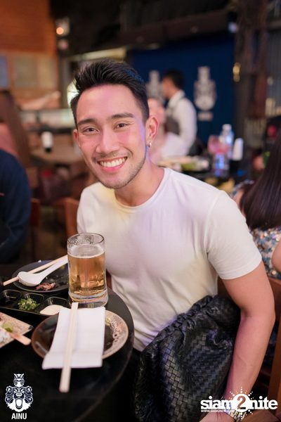 Saturday Night at Ainu Bar — photo 68