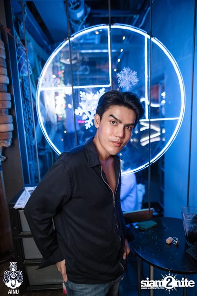Saturday Night at Ainu Bar — photo 75
