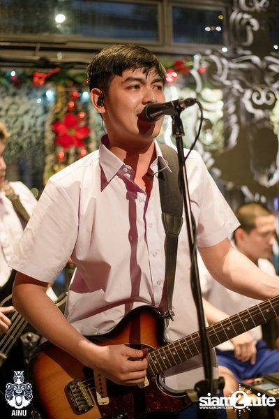 Saturday Night at Ainu Bar — photo 96