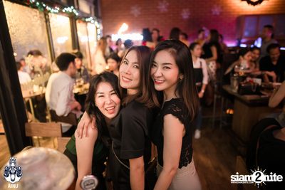 Saturday Night at Ainu Bar — photo 99