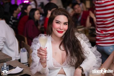 Saturday Night at Ainu Bar — photo 144