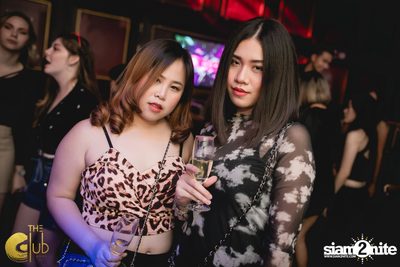 Crush Wednesdays กับ DJ Kay ที่ The Club at Koi — photo 8