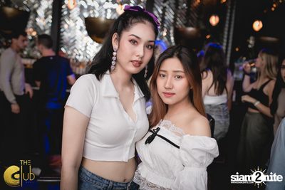 Crush Wednesdays กับ DJ Kay ที่ The Club at Koi — photo 16