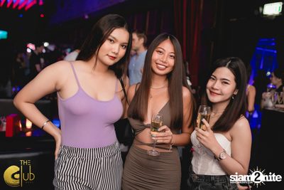 Crush Wednesdays กับ DJ Kay ที่ The Club at Koi — photo 26