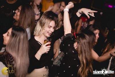 Crush Wednesdays กับ DJ Kay ที่ The Club at Koi — photo 39