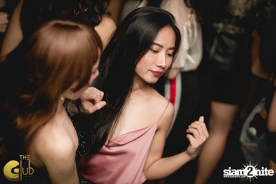 Crush Wednesdays กับ DJ Kay ที่ The Club at Koi — photo 44