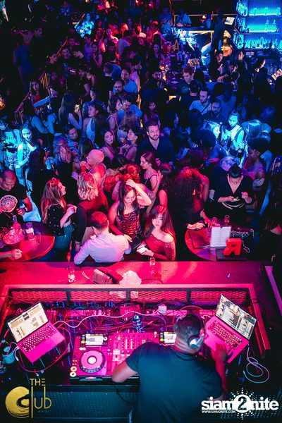 Crush Wednesdays กับ DJ Kay ที่ The Club at Koi — photo 57