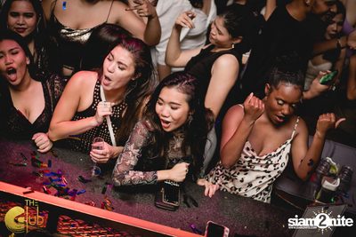 Crush Wednesdays กับ DJ Kay ที่ The Club at Koi — photo 95