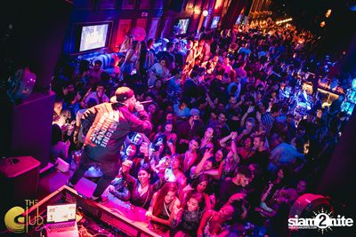 Crush Wednesdays กับ DJ Kay ที่ The Club at Koi — photo 97