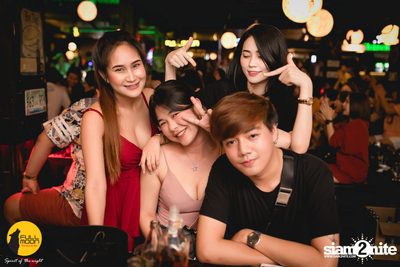 Nont Tanont at Fullmoon Terrace & Bar — photo 57