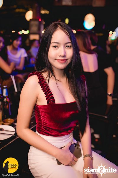 Nont Tanont at Fullmoon Terrace & Bar — photo 107