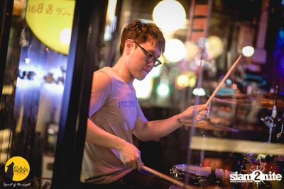 Nont Tanont at Fullmoon Terrace & Bar — photo 113