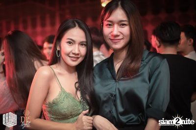 Friday Night at BARBARBAR — photo 10