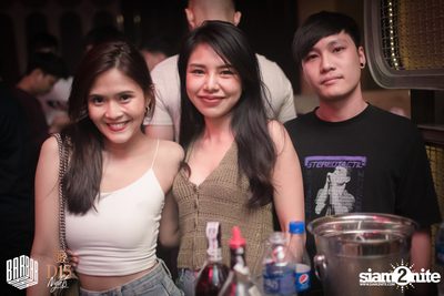 Friday Night at BARBARBAR — photo 13