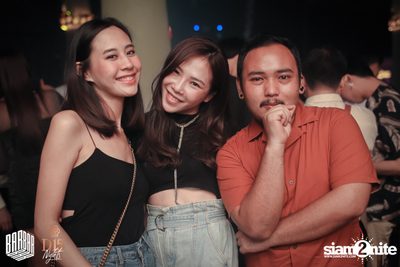 Friday Night at BARBARBAR — photo 31