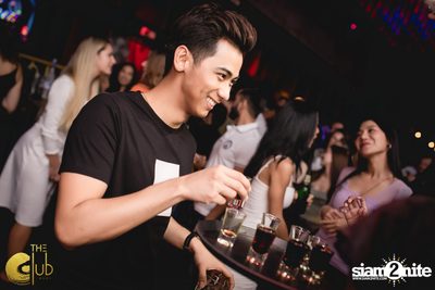 DJ Trauma ที่ The Club at Koi — photo 51