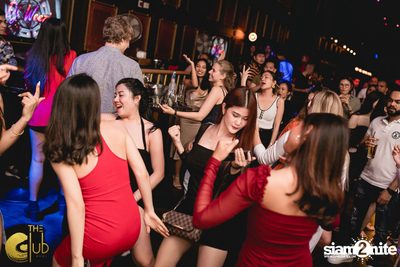 DJ Trauma ที่ The Club at Koi — photo 53