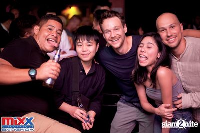 Doctor House Party at MIXX Discotheque — photo 66