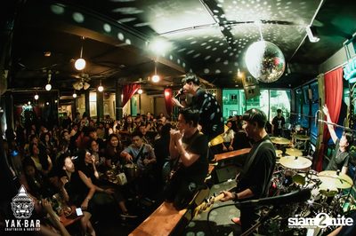 ZEAL at Yak Bar — photo 129
