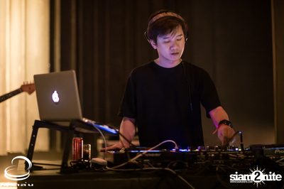 Yokee Playboy at Nunglen-LAB — photo 58