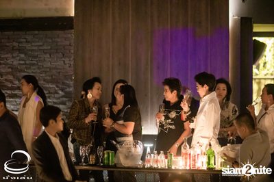 Yokee Playboy at Nunglen-LAB — photo 93