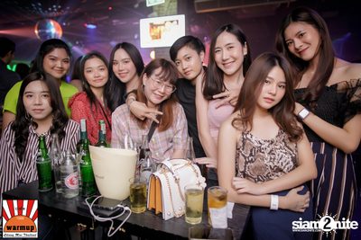 Knomjean x WAii at Warmup Cafe Chiangmai — photo 25