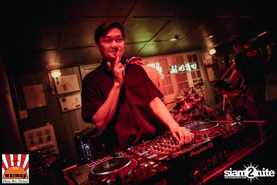 Knomjean x WAii at Warmup Cafe Chiangmai — photo 36