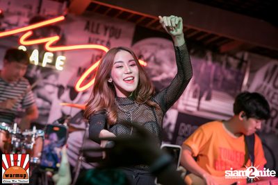 Knomjean x WAii at Warmup Cafe Chiangmai — photo 85