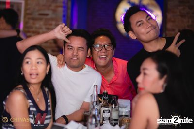 Saturday Night at Wine Bridge — photo 26
