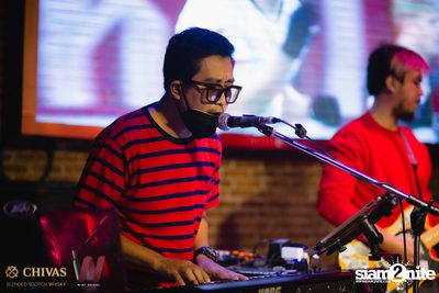 Saturday Night at Wine Bridge — photo 45