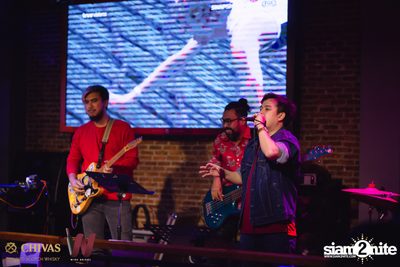 Saturday Night at Wine Bridge — photo 48