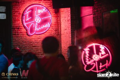 Saturday Night at Wine Bridge — photo 83