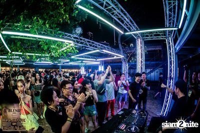 BLEND 285 Signature นำเสนอ Bangkok Of Dreams 2020 (อัลบั้มที่ 3) — photo 350