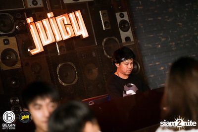 งาน Begin x Juicy Present Chinese New Year Party 2020 — photo 144