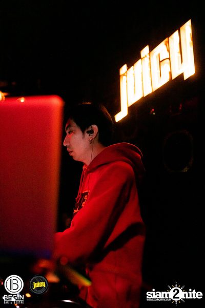 งาน Begin x Juicy Present Chinese New Year Party 2020 — photo 165
